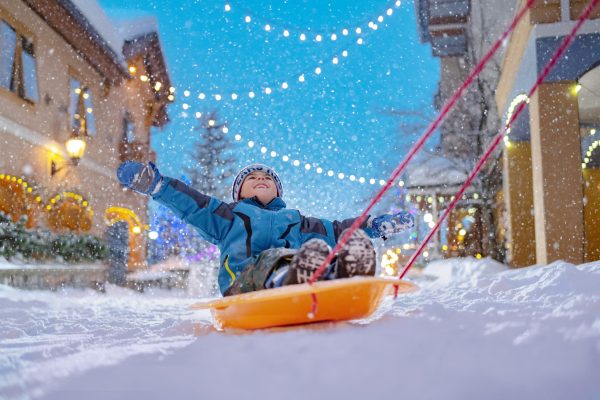 230121sunpeaks_snowy_ville1461_Edit